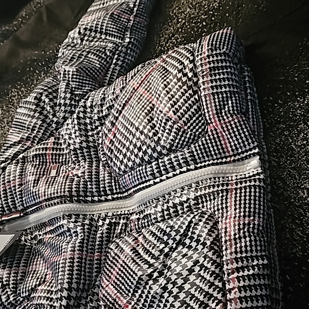Jacket - Picture 2 of 4